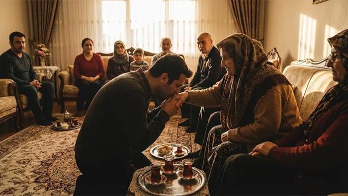 Şanlıurfa Bayram Namazı Saati 2026 | Şanlıurfada Kurban Bayramı Namazı Saat Kaçta, Ne Zaman Kılınacak Diyanet Bayram Namazı Vakti