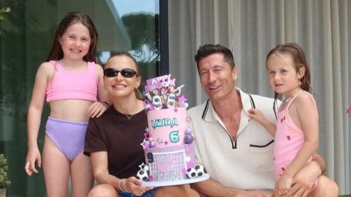 EŞİ TRANSFER AÇIKLADI Robert Lewandowskide flaş gelişme