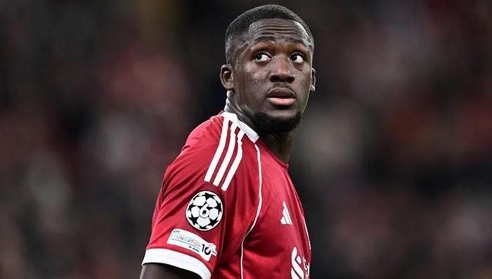 Galatasarayda Okan Burukun hayali Konate Ayrılığı resmileşti