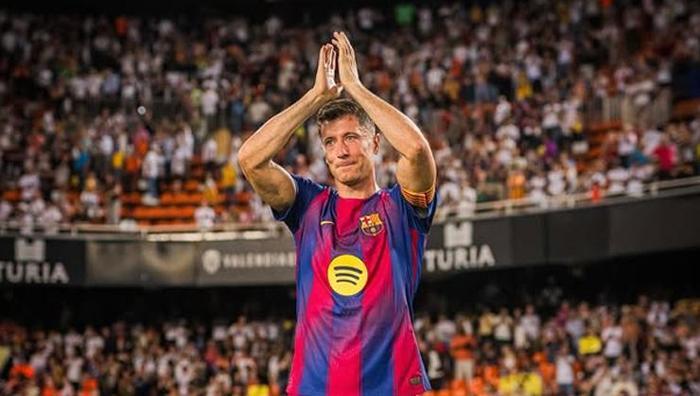 LEWANDOWSKI MASAYA YATIRILDI