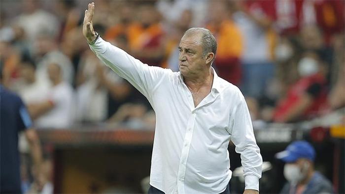 Adınız Serie A ve İtalyan futboluyla da özdeşleşmiş durumda. Sizce İtalya neden artık Dünya Kupasına katılmayı başaramıyor