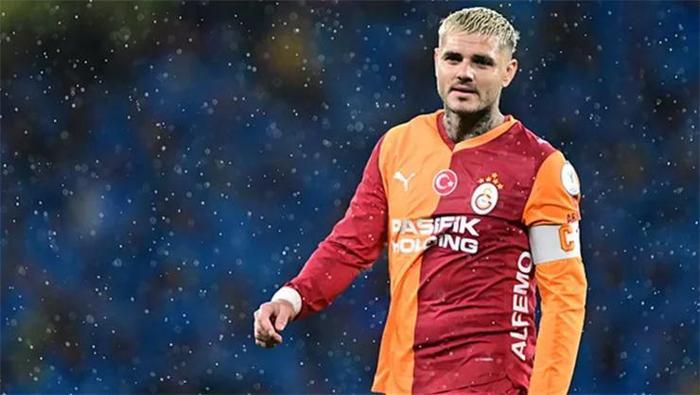 Virgil Van Dijk transferinde ipler Icardinin elinde Okan Buruk savunmasına patron istiyor