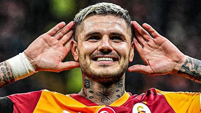Galatasarayda Vlahovic seferberliği İtalyanlar duyurdu: Yoğun mesai harcanıyor