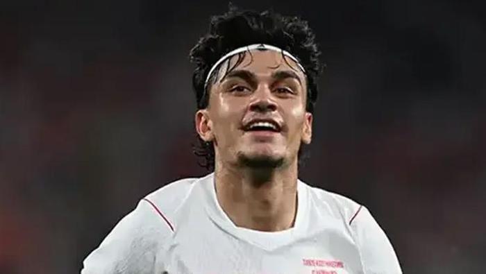 Galatasarayda Can Uzun harekatı Alman basını yazdı