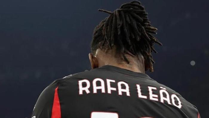 LEAO YİNE GÜNDEMDE