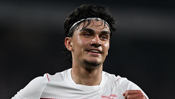 Frankfurttan Galatasaraya Can Uzun resti Transferde son dakika