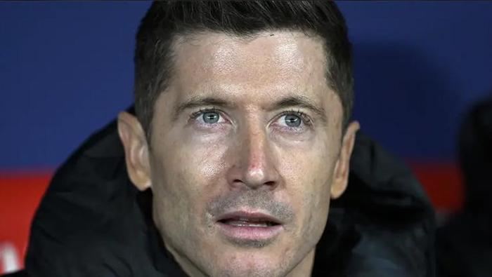 Ve anlaşma sağlandı Lewandowski yeni takımına imzayı atıyor