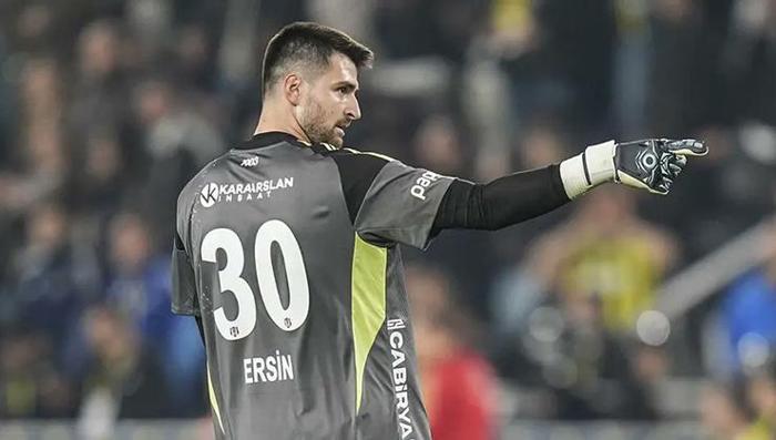 Beşiktaştan Galatasaraya transfer çalımı Sol kanat İtalyadan gelecek