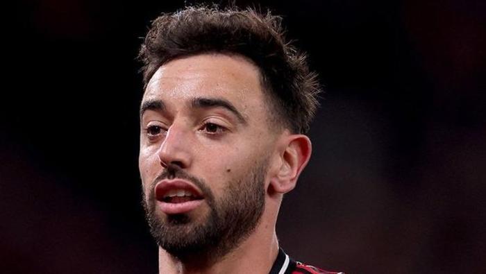 Galatasarayda Bruno Fernandes bombası patlıyor Yeşil ışık yaktı