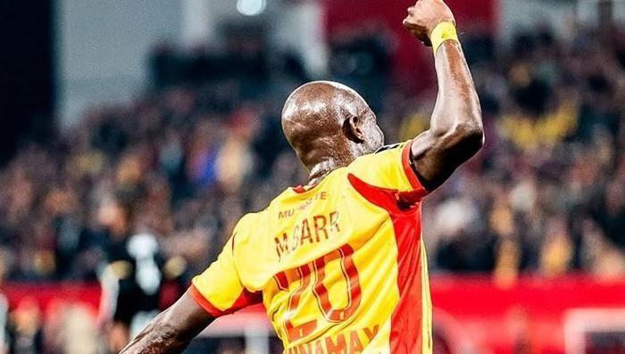 7 MİLYON EURO İSTEDİ