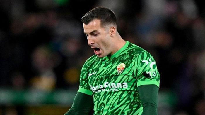 Inaki Pena ---> Panathinaikos