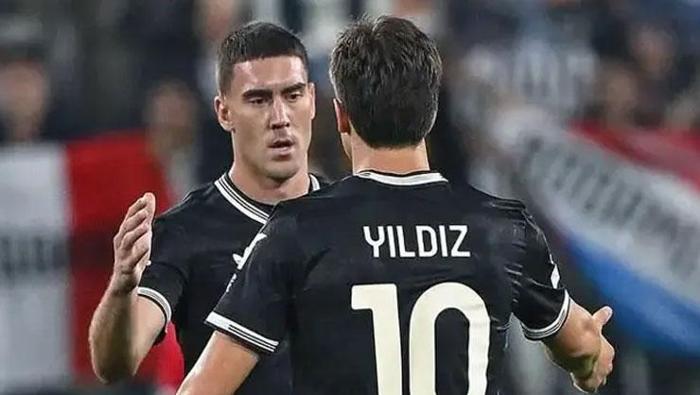 Beşiktaşa Vlahovic müjdesi Transferde dev operasyon