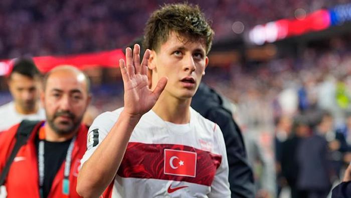 HENRY VE ZLATAN AŞIK OLDU