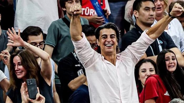 Ömer Kutluay büyük oynadı Demet Şener ve İbrahim Kutluaydan coşkulu kutlama