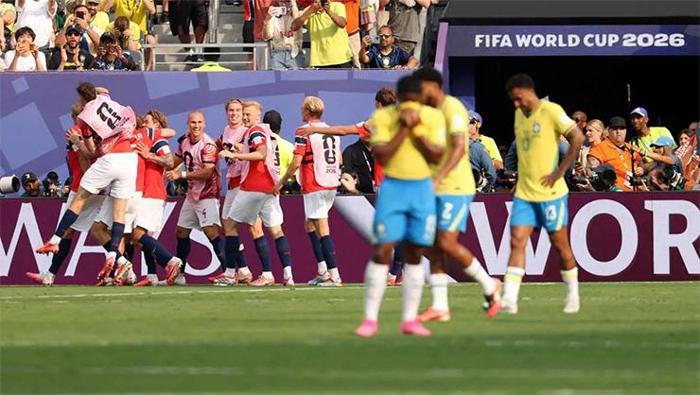Norveçi şansa Dünya Kupasına katılan kulüpsüz Nyland çeyrek finale taşıdı Brezilyada Neymar hüngür hüngür ağladı