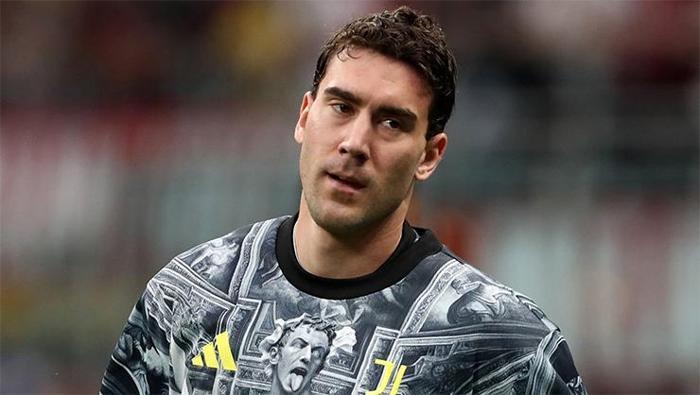 Beşiktaşın gündemindeydi Vlahovic transferinde resmi açıklama geldi