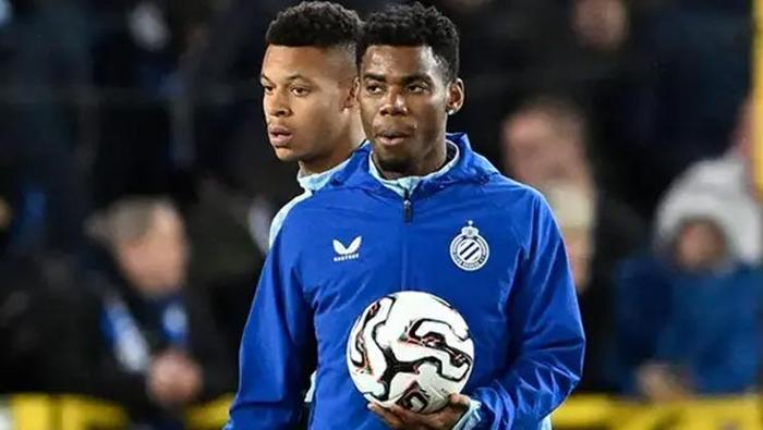 Galatasaraya transferde Alman engeli Yıldız orta saha için devredeler