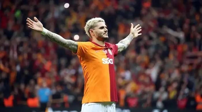 Icardi menajeriyle Galatasaray yönetimine mesaj gönderdi Talebi ortaya çıktı