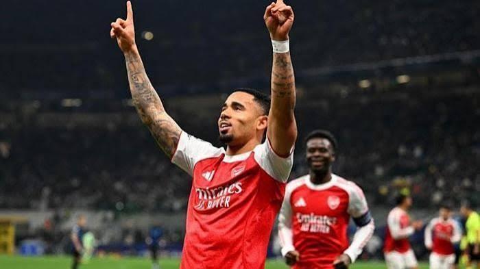 GABRIEL JESUS SÜRPRİZİ