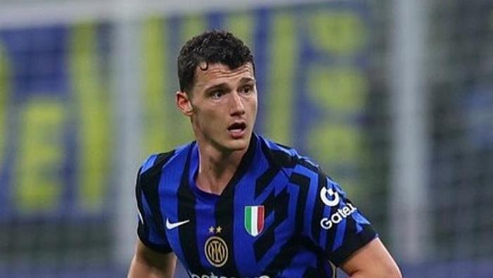İstanbul devinden Benjamin Pavard sürprizi İtalyanlar duyurdu