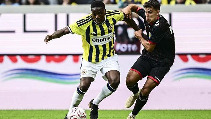 Fenerbahçeli yıldıza 10 milyon euroluk teklif Karar aşamasında: Musabadan dev kar