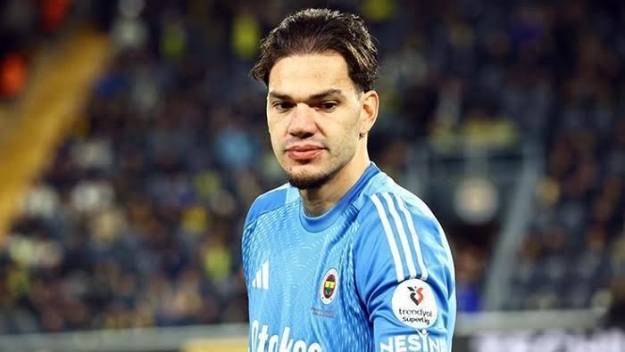 Sıkıntı büyük: Aziz Yıldırım bizzat devreye girdi Ederson görüşme odasına