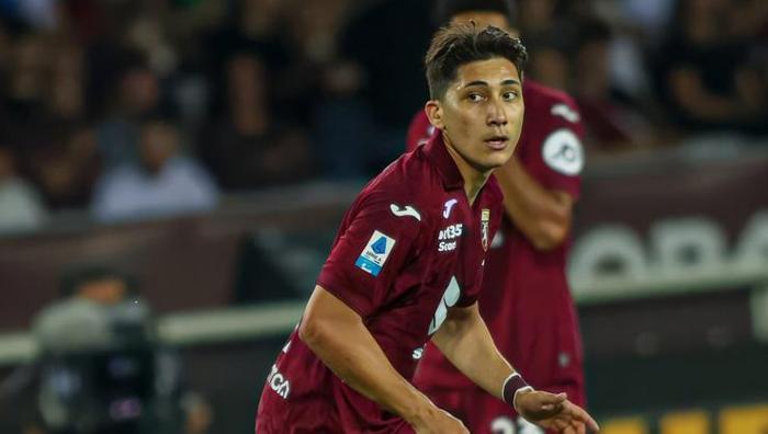 Galatasaraydan Emirhan İlkhan hamlesi Torino ile temas kuruldu