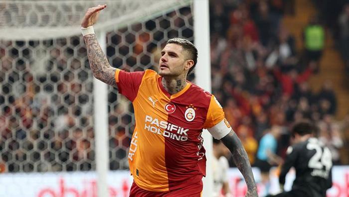 ICARDI TATİLE DEVAM EDİYOR