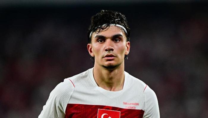 Bizim için çok önemli bir transfer Okan Buruk, Abdullah Kavukcuya isim verdi: Girişimler hızlanıyor