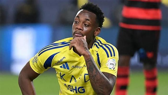 Galatasaray derken Jhon Duranda gece yarısı büyük ters köşe Yeni takımına imzaya gidiyor