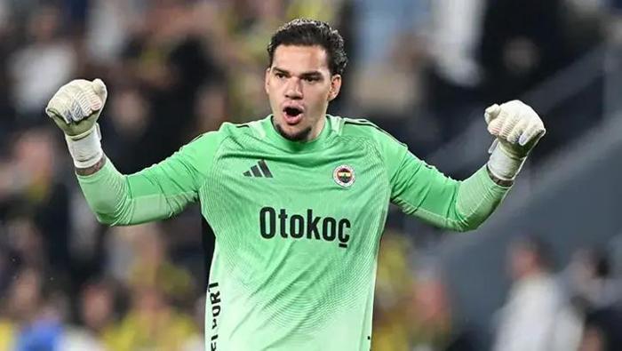 Fenerbahçede dananın kuyruğu kopuyor Vakit geldi çattı: Aziz Yıldırım-Ederson masaya oturuyor