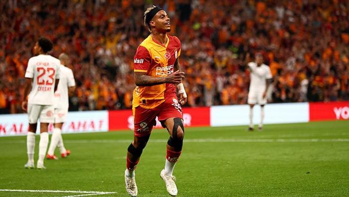Galatasarayda Lemina krizinin perde arkası Geri adım atmazsa herkes kendi yoluna