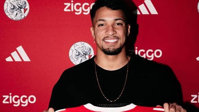 Marcos Leonardo ---> Ajax