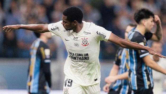 Fenerbahçeden Corinthiansa transfer telefonu Rota Brezilya, Andre için harekete geçildi