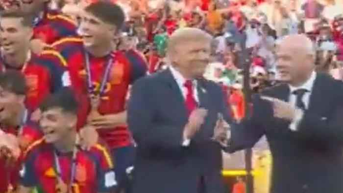 INFANTINO SAHNEDEN İNDİRMEYE ÇALIŞTI
