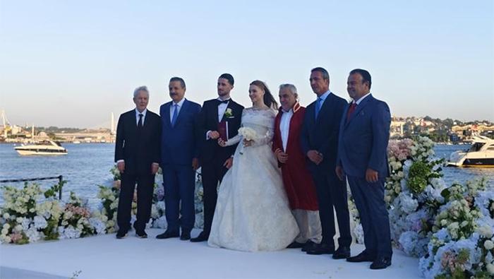 İsmail Yüksekin eşi Esen Matraşın adını anmadığı babası tanıdık çıktı, ortalık karıştı Bu nikahı kabul etmiyorum