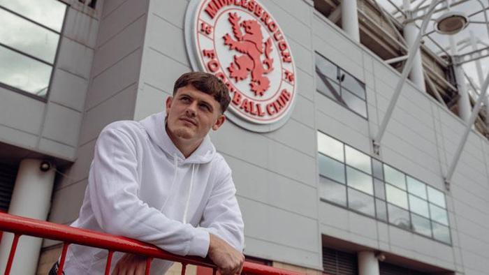 Will Lankshear ---> Middlesbrough