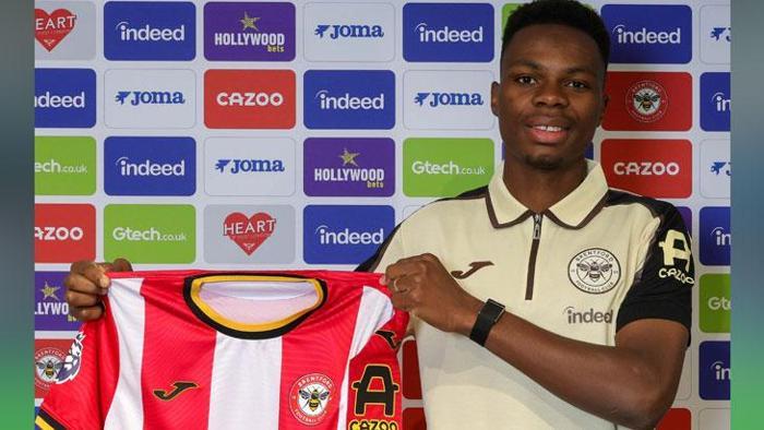 Mamadou Sangaré ---> Brentford
