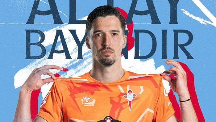 Altay Bayındır --> Celta Vigo