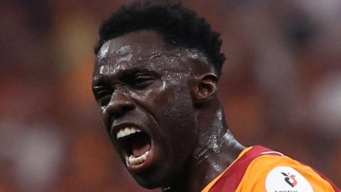 DAVINSON AÇILIŞTA YOK