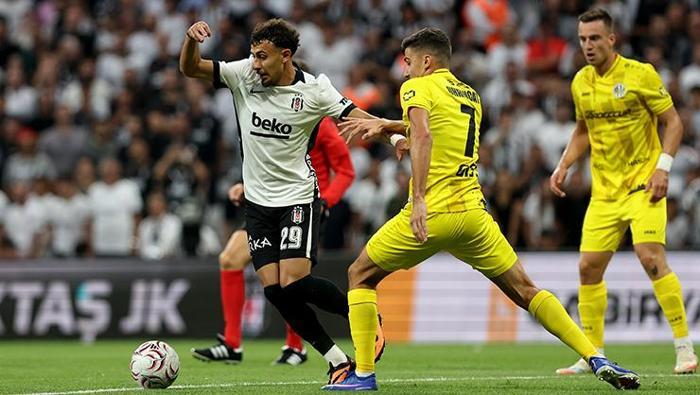 İlaç olmaya geldim Spor yazarları Beşiktaş-Hradec Kralove maçını yorumladı