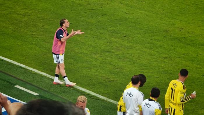 Gençlerbirliği tribünlerinde kavga golle son buldu