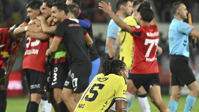 ŞANSI KULLANAMAYANLAR VE ACI SON / MESUT AYDIN KALE - FANATİK