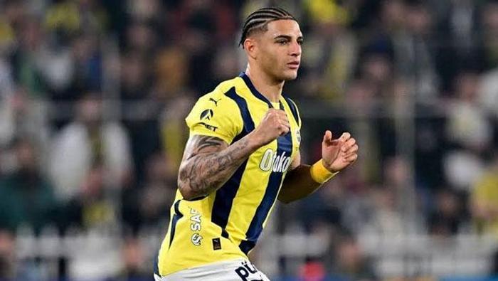 PARMA CARLOSUN PEŞİNDE