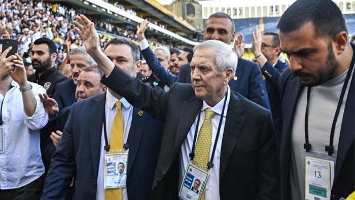 Kiralık teklif yapıldı Diego Carlos için yeni talip