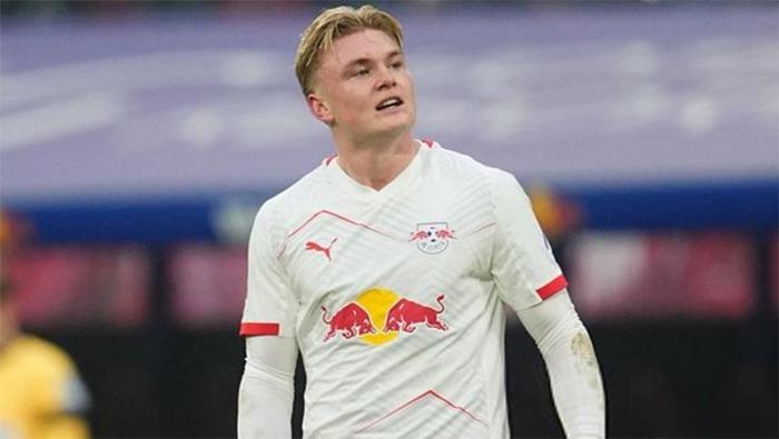 Galatasaraya Conrad Harder transferinde Angelino şoku Yaşananlar başını yaktı
