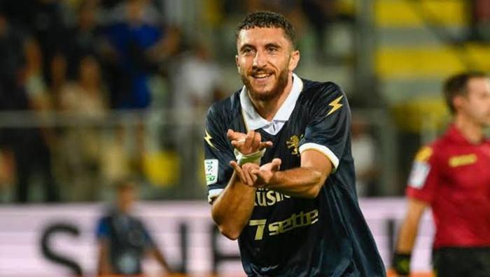 CELTIC VE MONACO DA PEŞİNDE