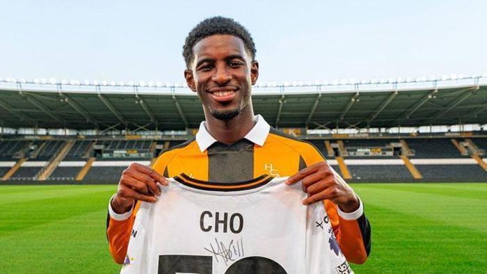 Mohamed-Ali Cho ---> Hull City