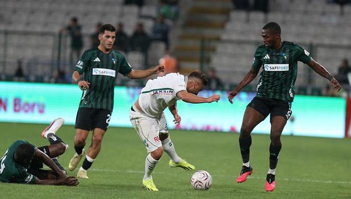Konyaspor-Kocaelispor: Gürcan Hasova