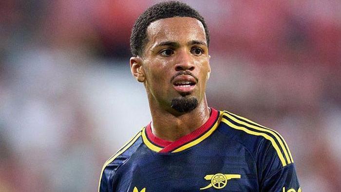 Fenerbahçeye transferde kötü haber Yıldız futbolcu yeni takımına imzayı atıyor